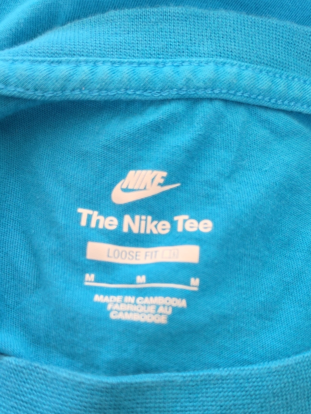Nike Bright Blue Cropped Logo Tee Loose Fit Size Medium - Picture 7 of 7